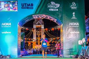 BIB: 1200, 100
                            <button type="button" onclick="openModal(21813437)" class="btn btn-primary btn-sm float-right btn-popup" data-toggle="modal" data-target=".modal-high-quality">
                        <i class="fas fa-shopping-cart"></i> Add to Cart
                    </button>
                                            <button type="button" onclick="isThisMe(21813437, true)" class="btn btn-success btn-sm float-right btn-popup btn-isme hidden" data-toggle="tooltip" data-placement="bottom" title="นี่คือรูปของคุณใช่ไหม คลิกที่นี่เพื่อเอาเข้าอัลบั้ม">
                        <i class="fas fa-plus"></i> Add to album
                    </button>
                    <button type="button" onclick="isThisMe(21813437, false)" class="btn btn-warning btn-sm float-right btn-popup btn-isnotme hidden">
                        <i class="fas fa-ban"></i> Remove from album
                    </button>